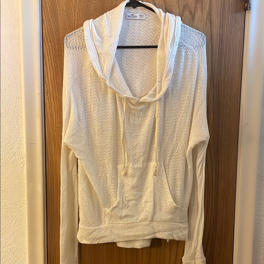 Hollister Lightweight Pullover